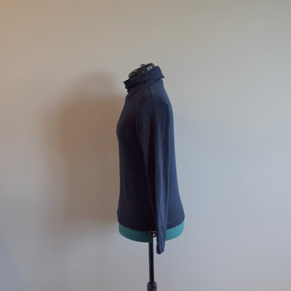NWOT Heattech Navy Blue Fleece Turtleneck Long Sleeve Shirt - Picture 4 of 7